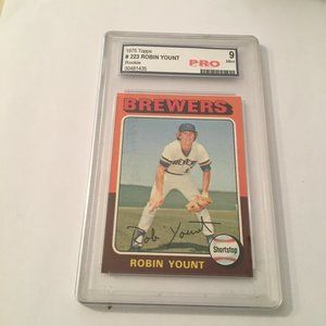 1975 Topps Robin Yount Rookie Card RC PRO 9 Graded #223 Very Nice!